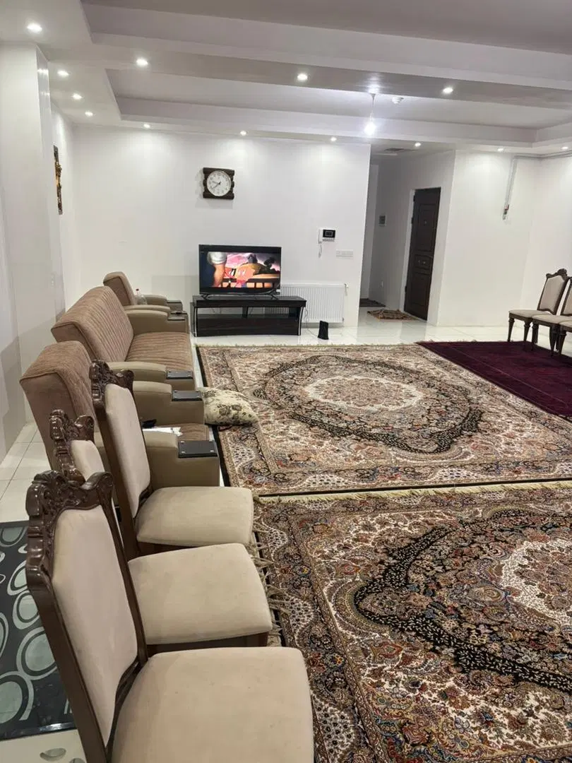 فروش یک واحد آپارتمان