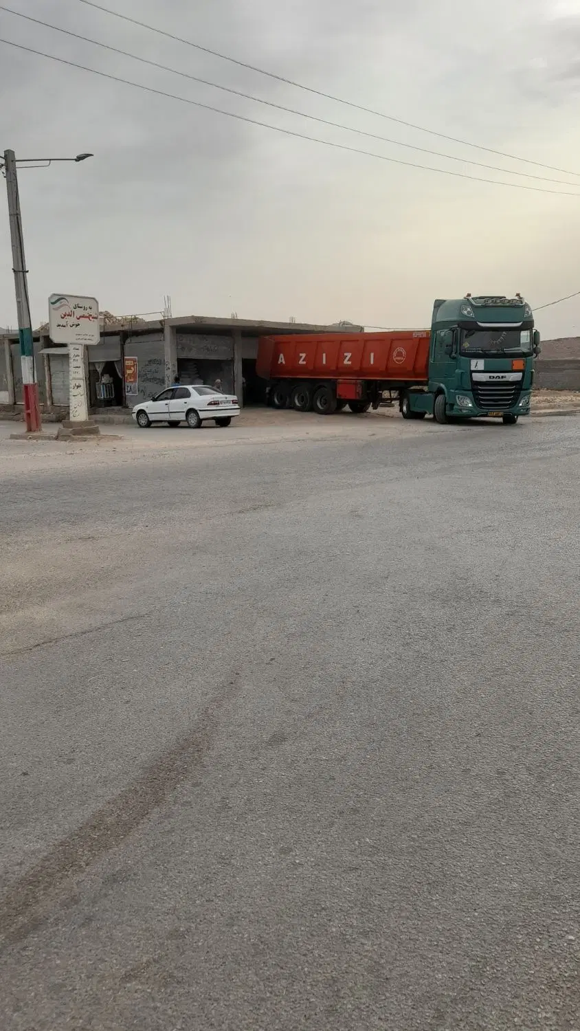 دهنه مغازه گلزار شهدا