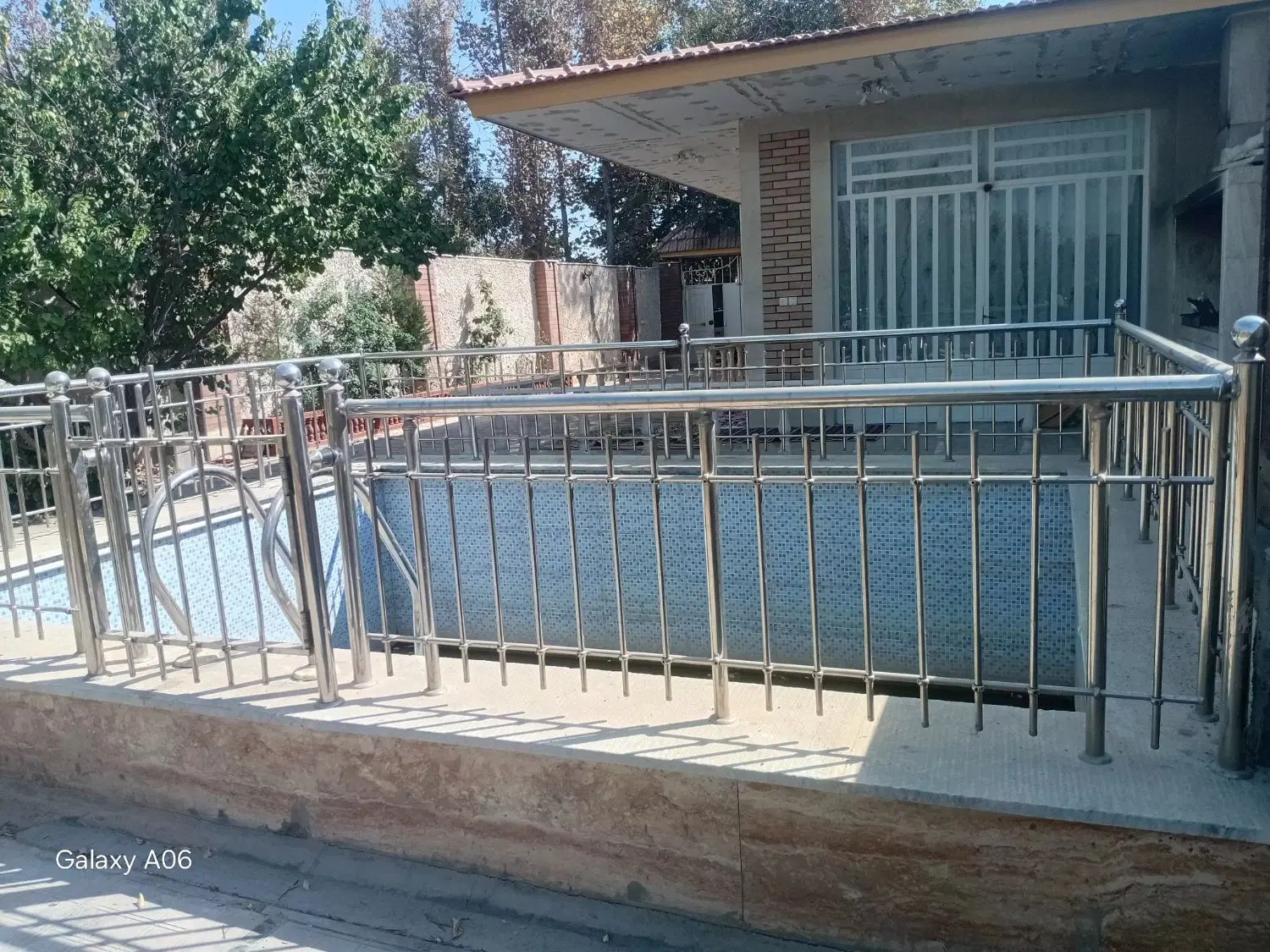 باغ در باغ شهر کوشک