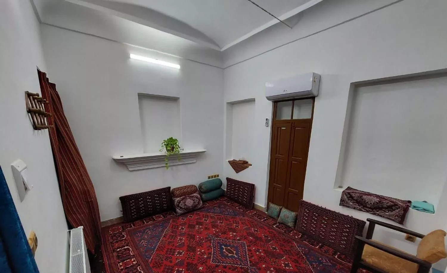 اجاره اقامتگاه بومگردی هتل سوییت مسافر خوابگاه