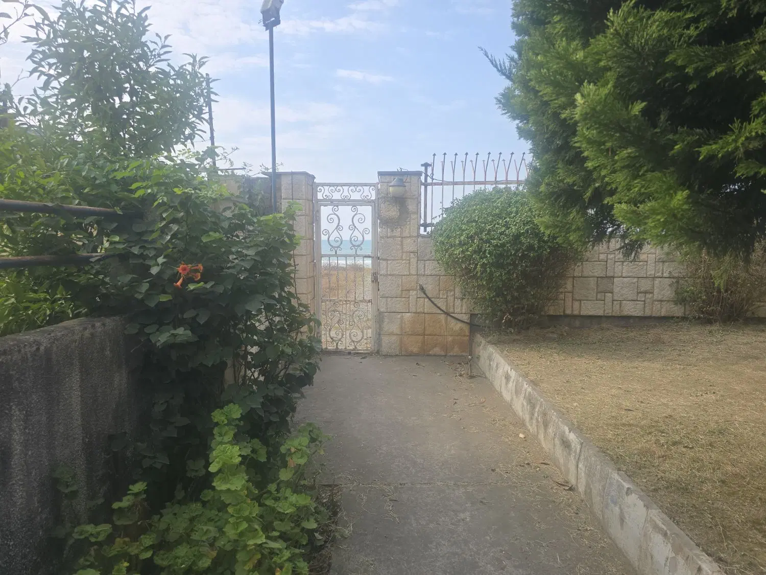 اجاره آپارتمان خط یک دریا