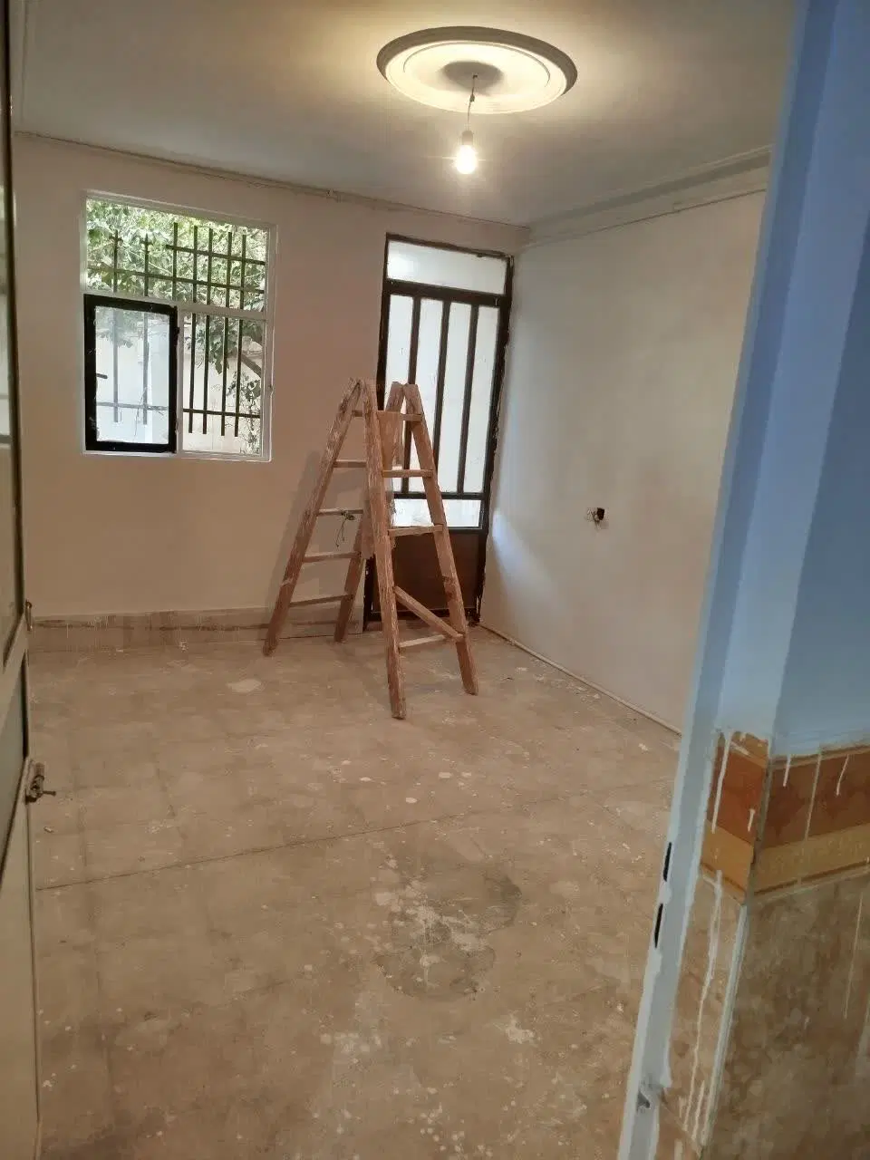 ساختمان ویلایی130متری