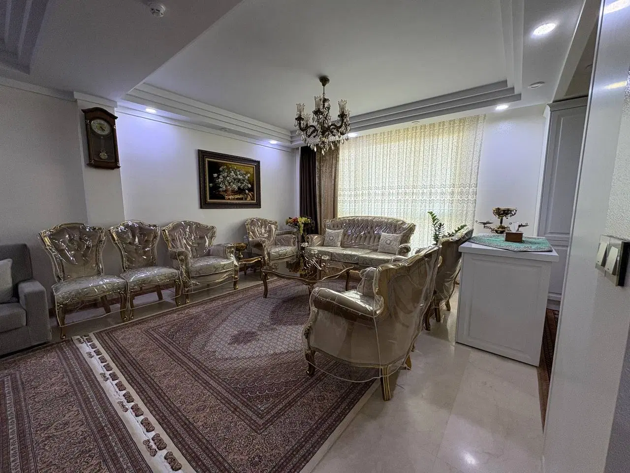 آپارتمان ۱۲۶ متر * تیسفون *