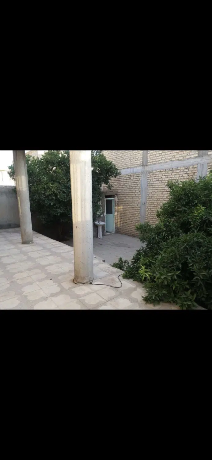 خانه ویلایی کلاغی درب ساختمان دوبلکس