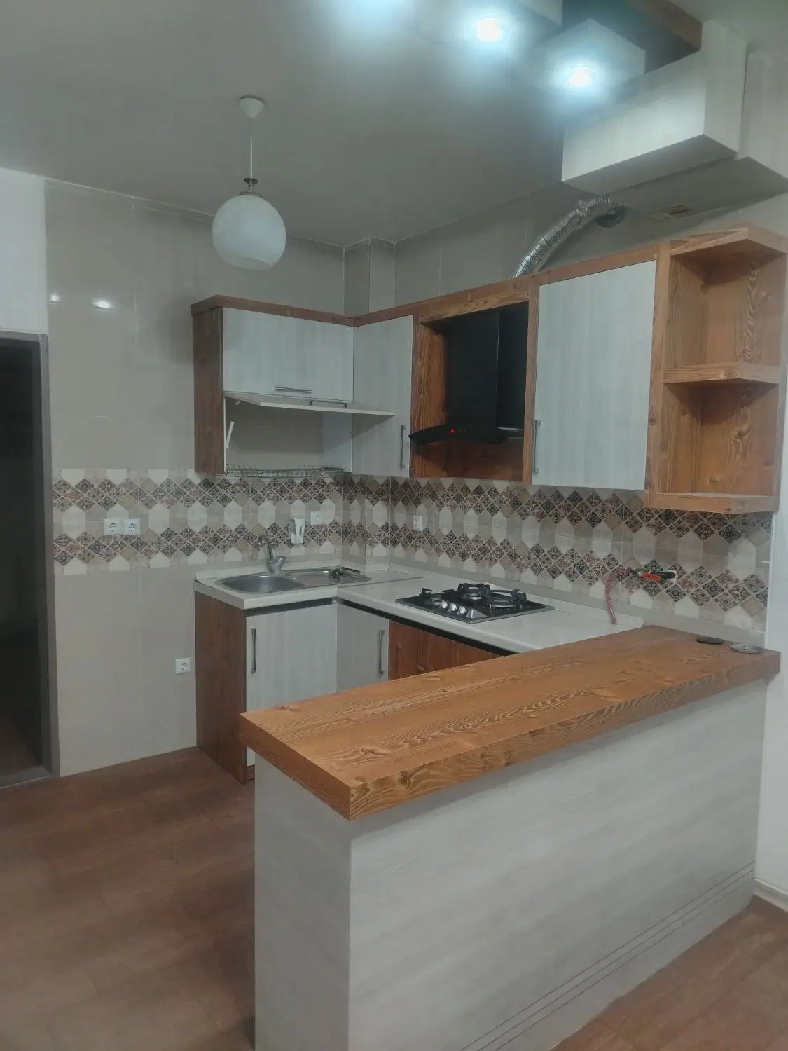 سوئیت اجاره چرمهین