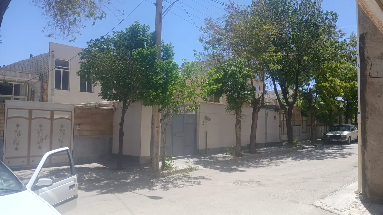 زمین 198 متری فاز 2 پشت بهداشت الهیه