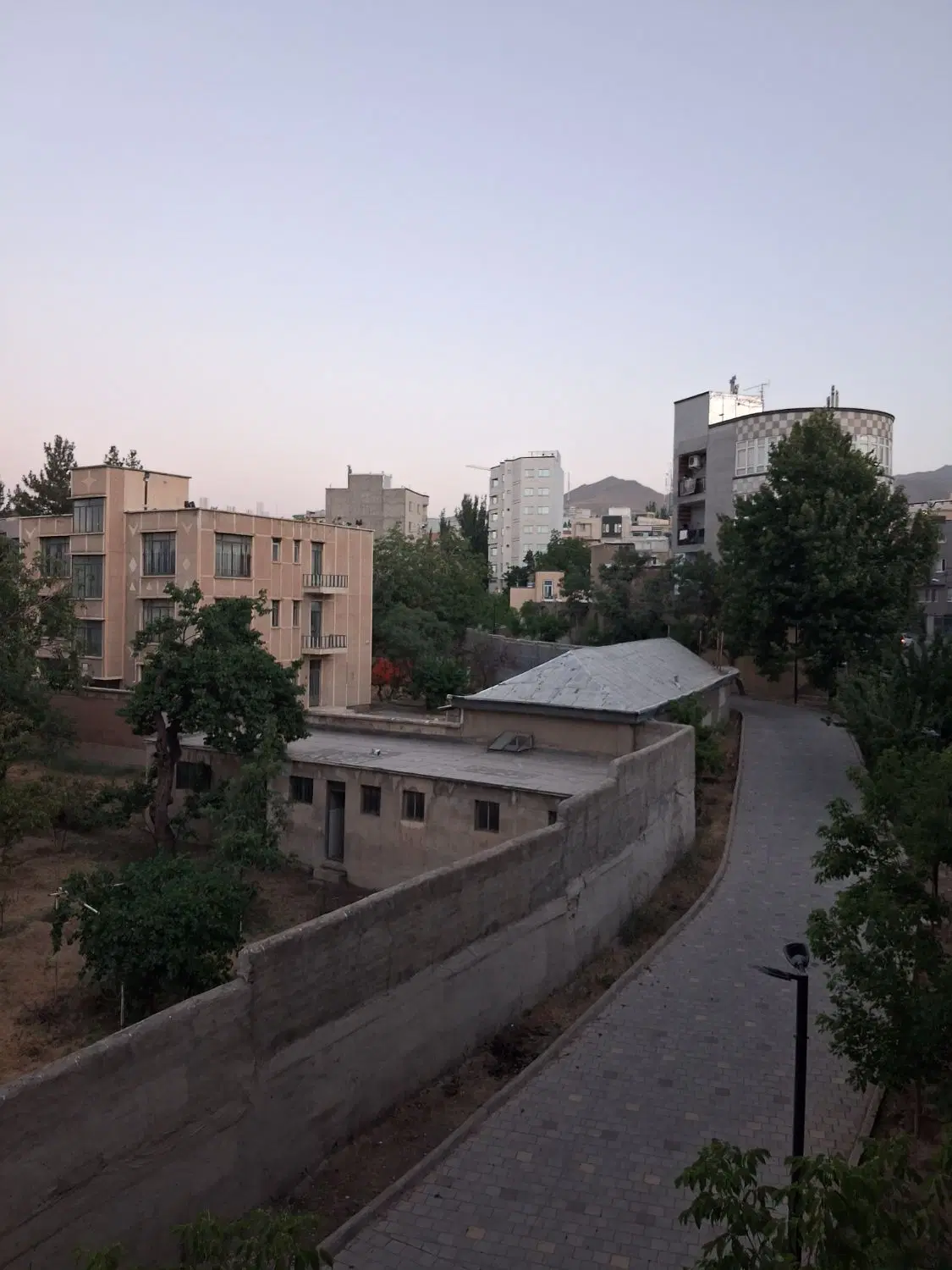 استادان 80 متر دو خواب ویو دار کلا 6 واحد