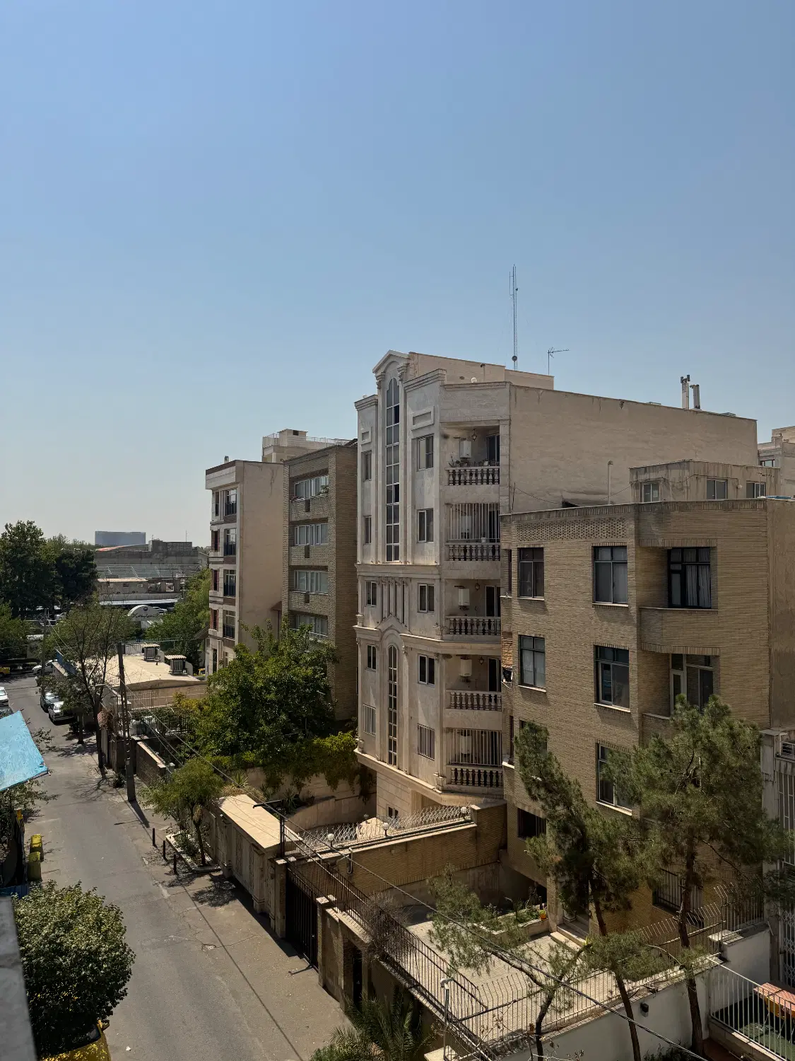 بلوار کشاورز ۷۳ متر ۲ خواب _شیک و نقلی_بدون مشابه