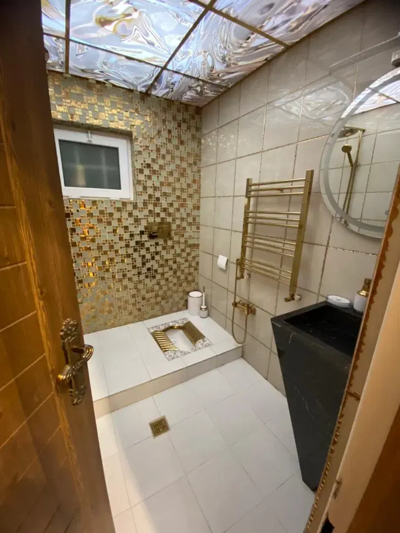 **عمارت ۴خواب استخر جکوزی در دریا گوشه