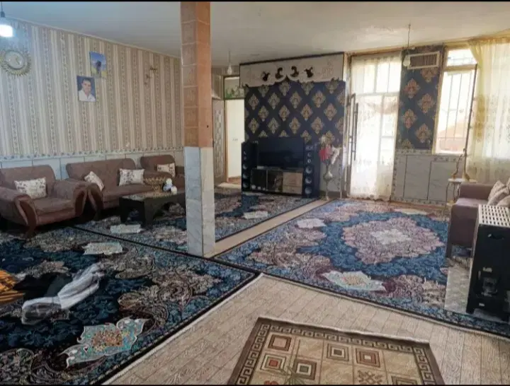 فروش منزل ویلایی سند دار دو طبقه شهرک ازادگان