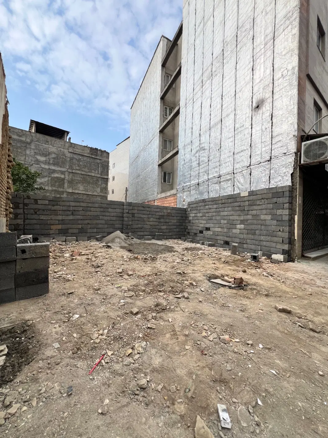 زمین مسکونی آموزشگاه جنگل ۳۳۰ متر  دو کله