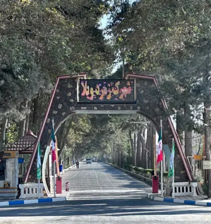 ۸۰۰ باغ چهار دیواری والفجر(زمرد ویلا)