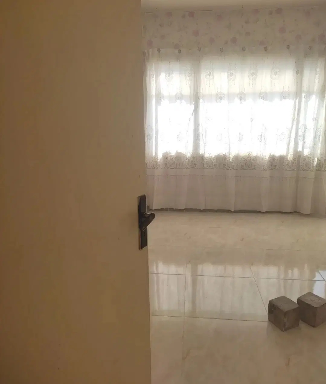 اجاره آپارتمان هزار دستگاه