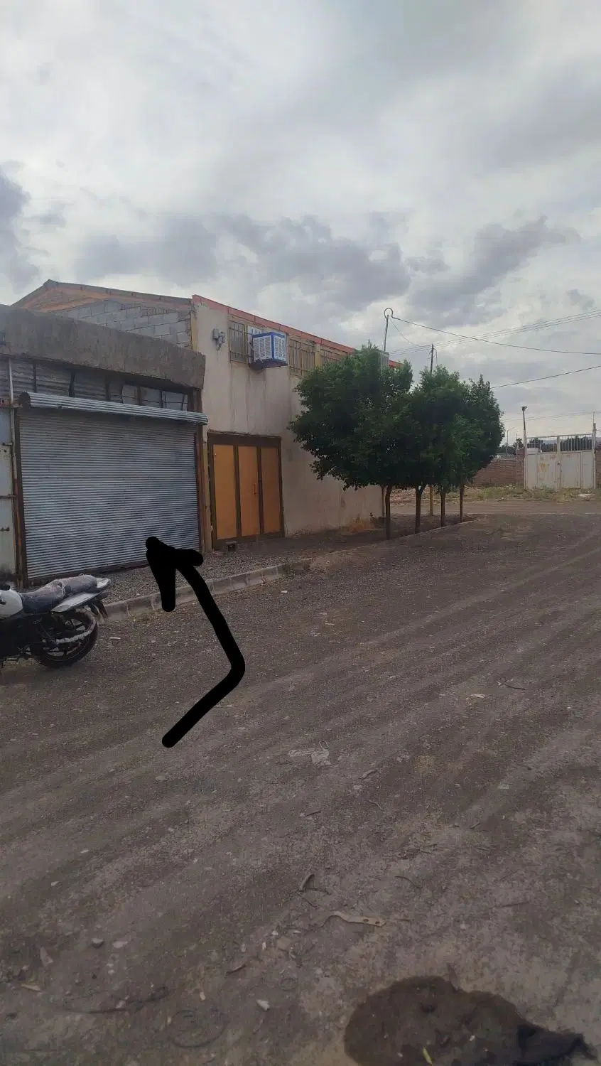 مغازه تجاری شهرک صنعتی صنایع  کامیون داران نصف قی