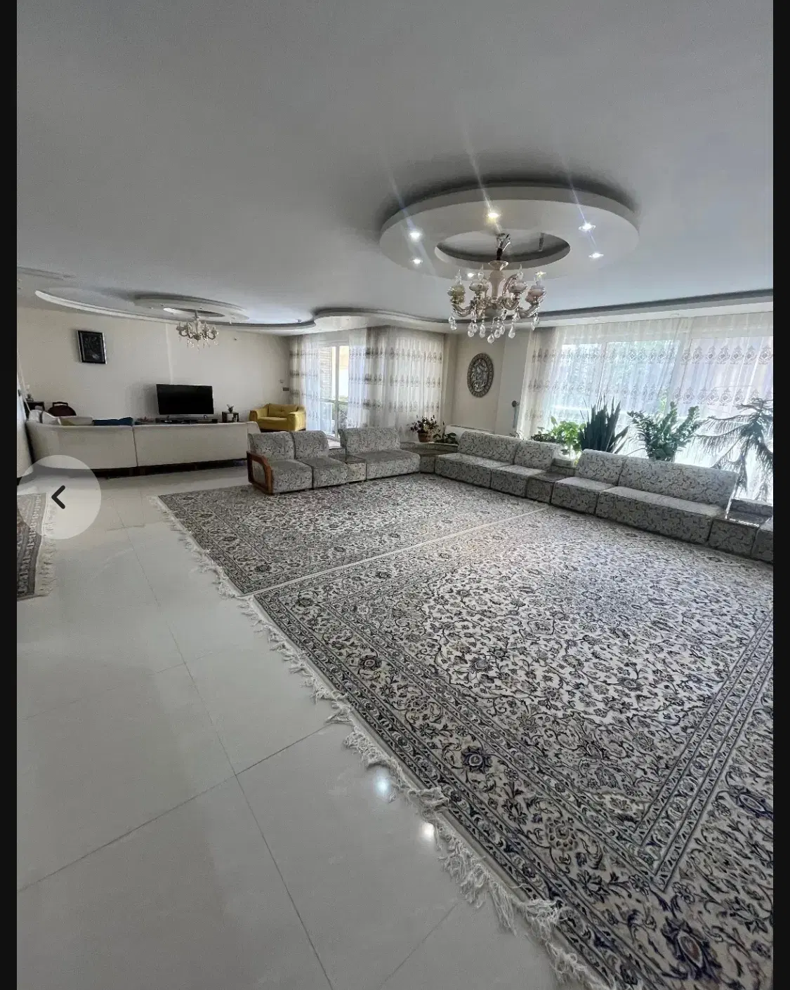 ۱۶۵ متر ۲ پارکینگ سندی بدون مشابه قیمت