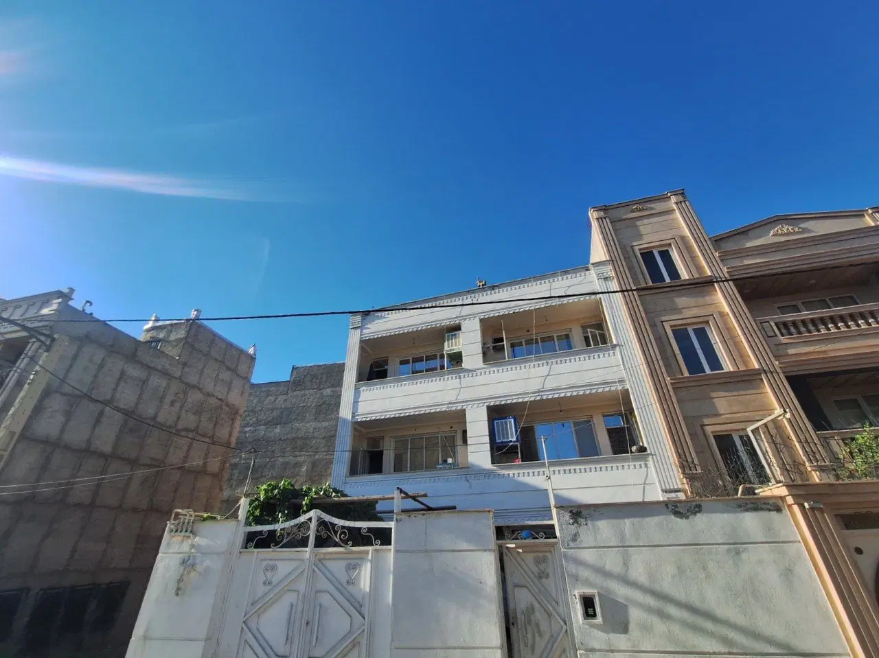 فروش اپارتمان 85 متری طبقه دوم و همکف
