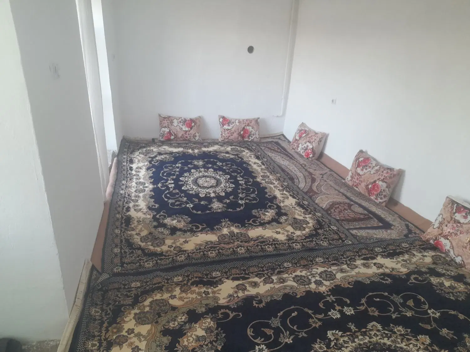 فروش خانه ۷۰متری چهارباغ