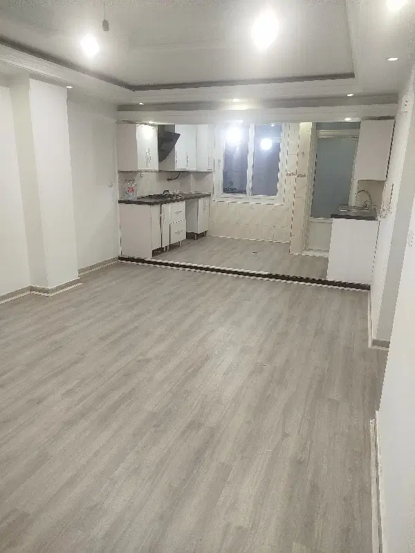 57 متر یکخوابه تکواحدی با پارکینگ طبقه دوم