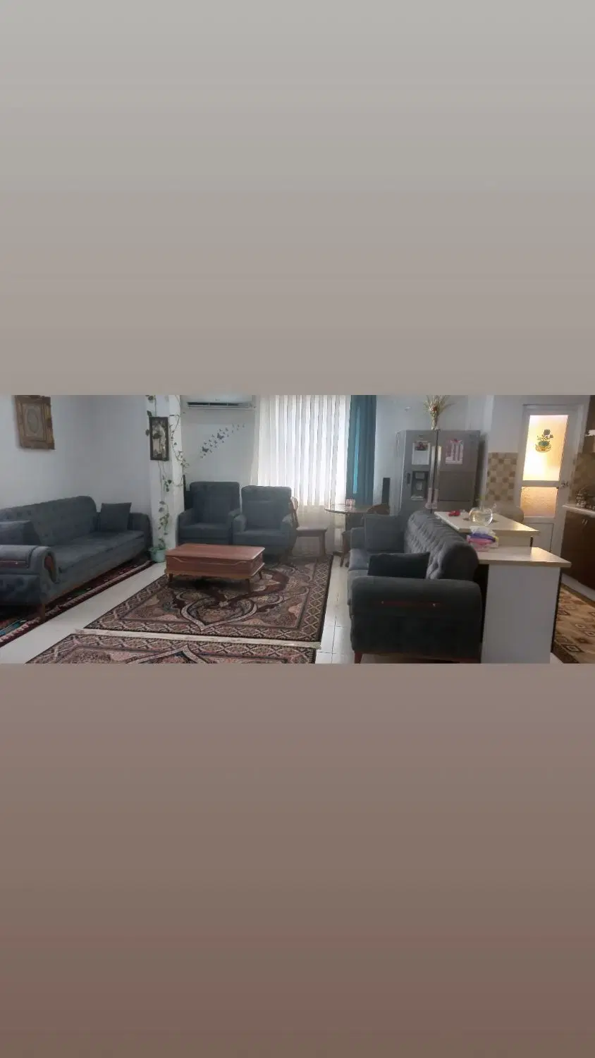 فروش آپارتمان ۹۰ متری پارک دانشجو