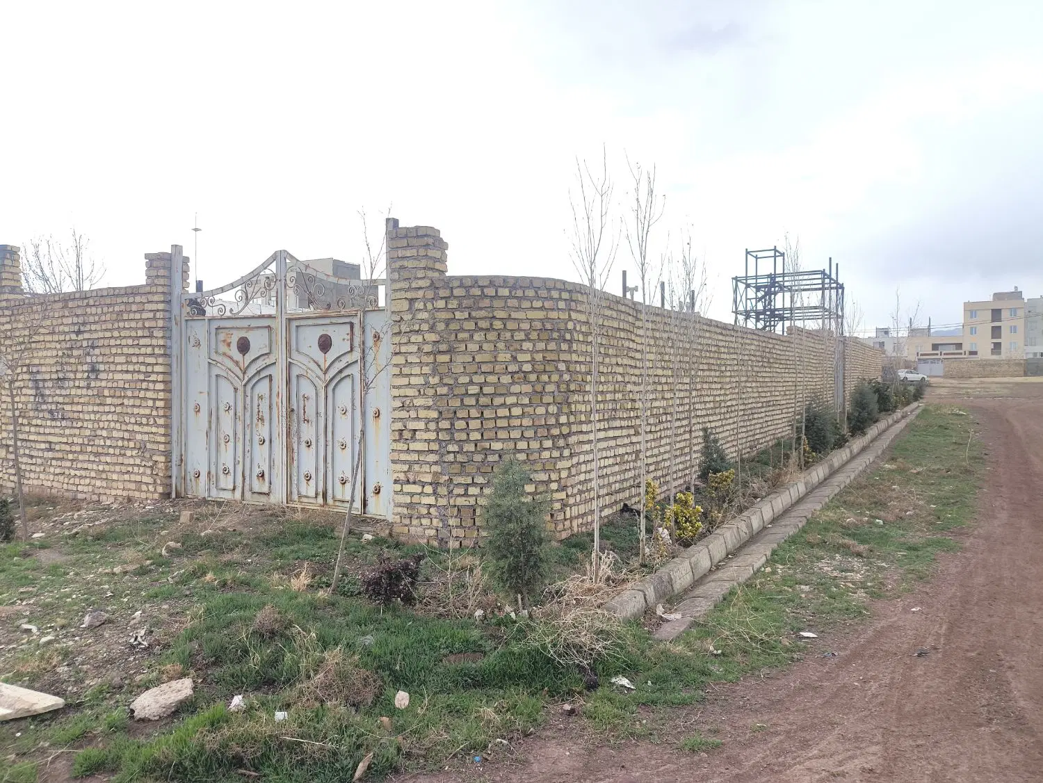 قطعه زمین داخل بافت ویلایی