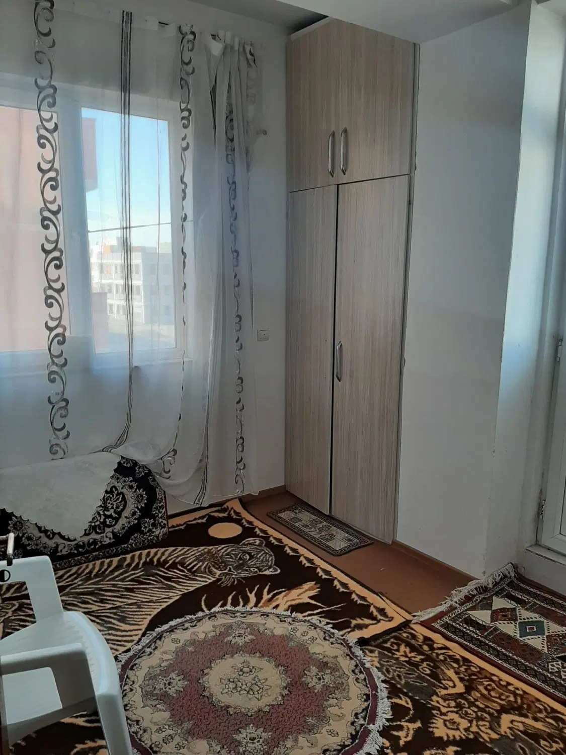 آپارتمان سهند فاز ۳ متراژ ۷۵ متر برج صنم