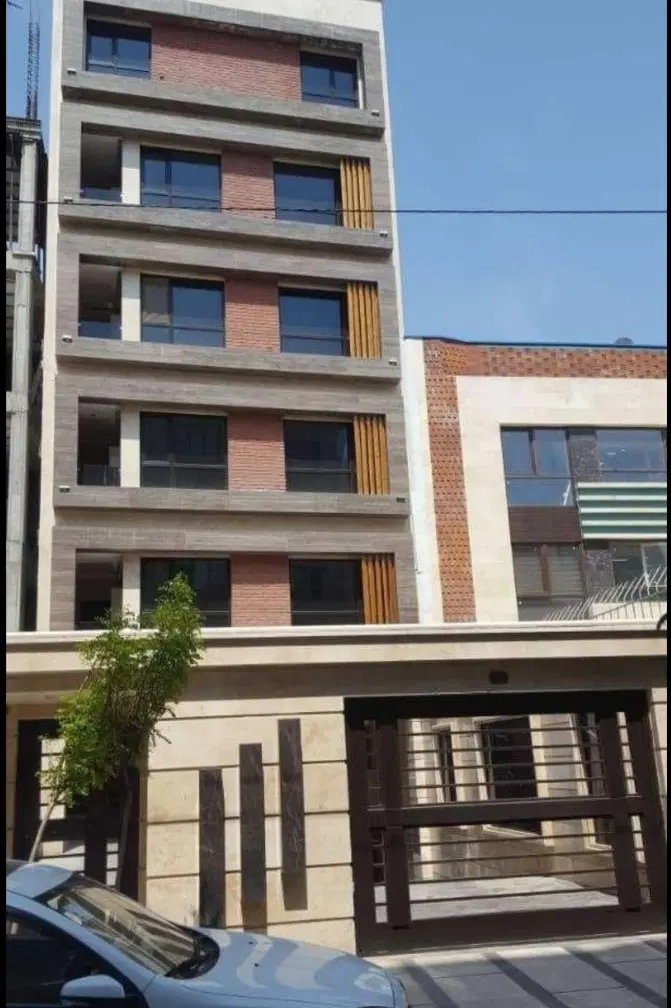 اجاره مستغلات دربستی۵۵۰متردر۴طبقه و نیم نجات الهی