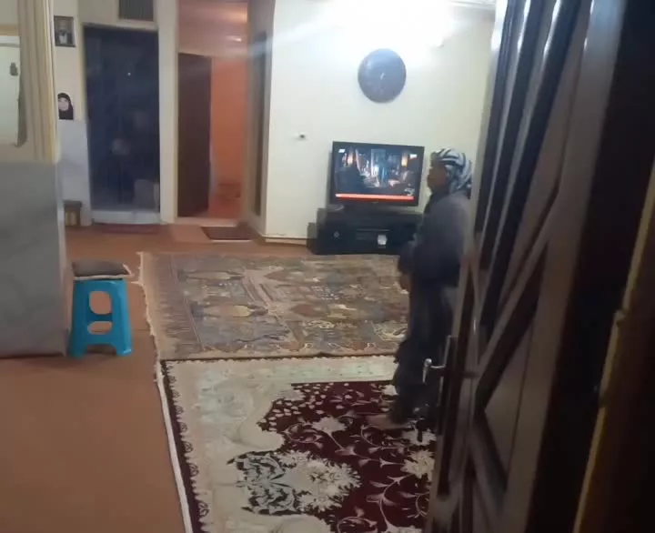 واحد ۱۶۰متری طبقه اول۲خواب با پارکینگ دربهارستانها