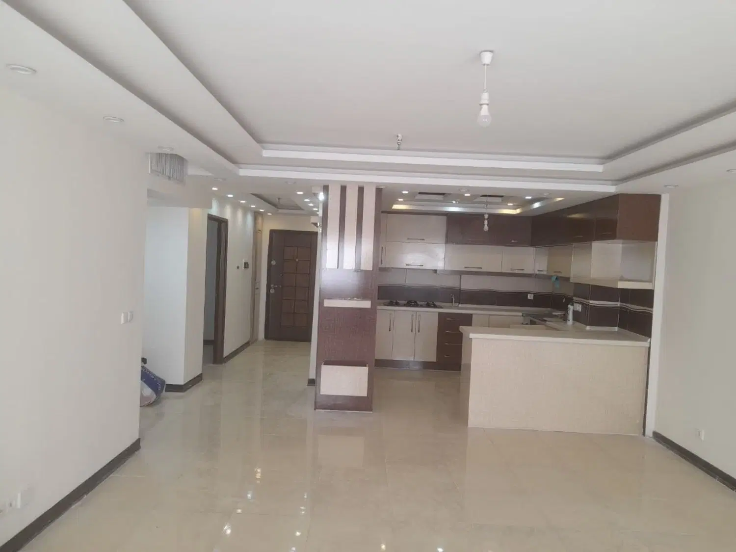 آپارتمان دو خوابه واقع در کنار گذر اتوبان ذوب آهن