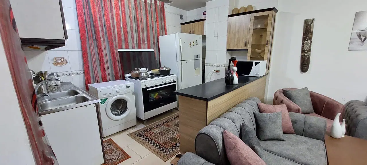۴۷ متر،طبقه اول،فاز یک اندیشه، خ شقایق دهم،
