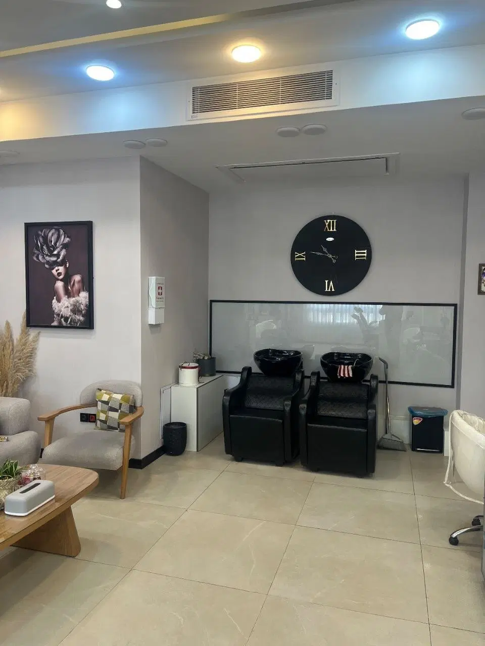 رهن دو واحد تجاری در گلسار