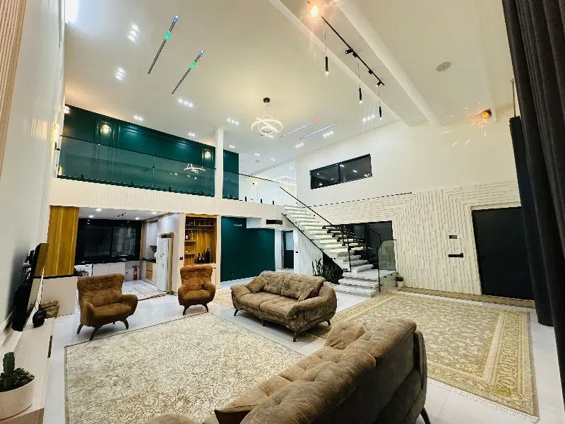 باغ ویلا