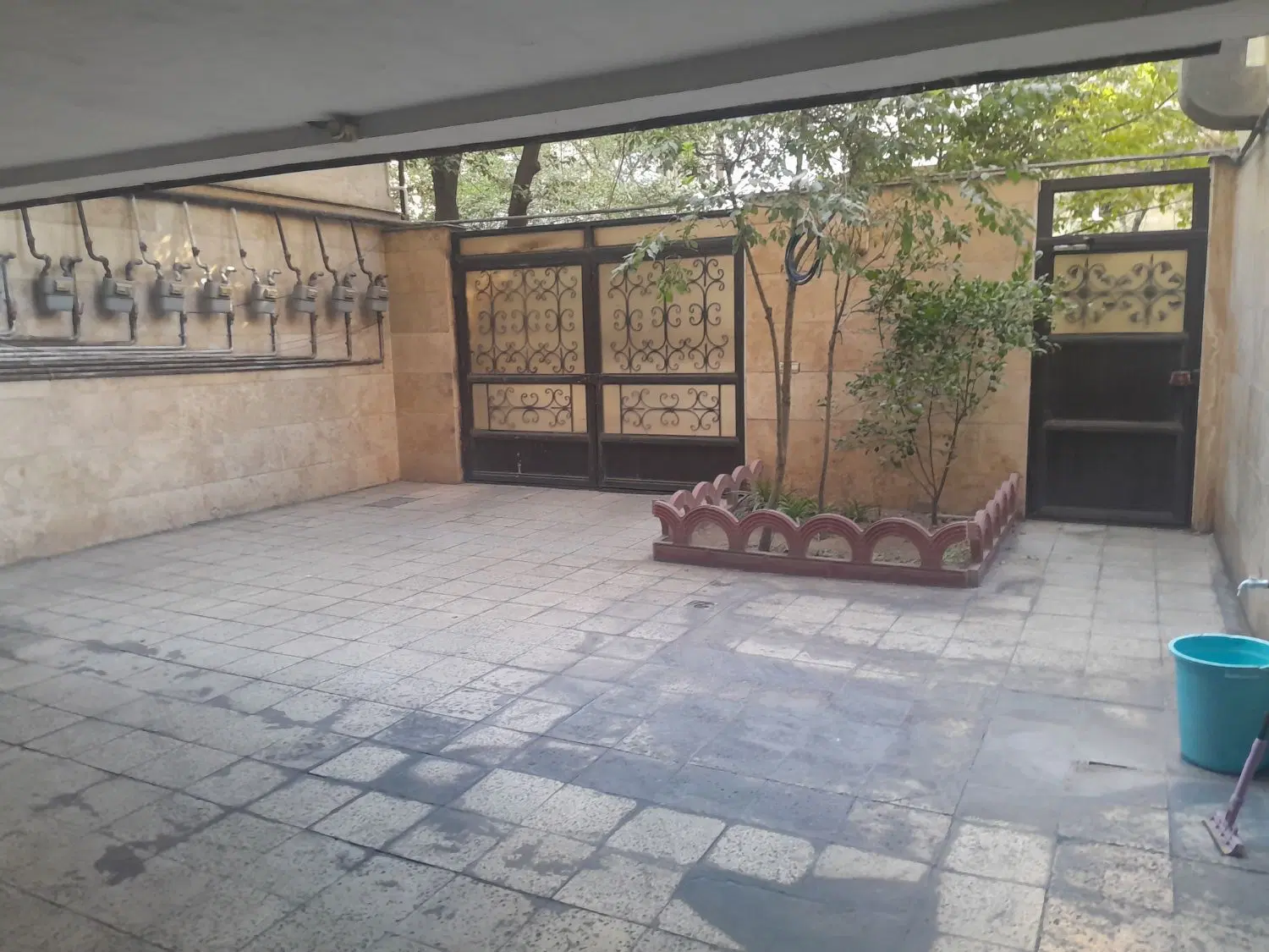فروش ۶۵متر۱خواب. بر خیابان بشیرسلیمی.