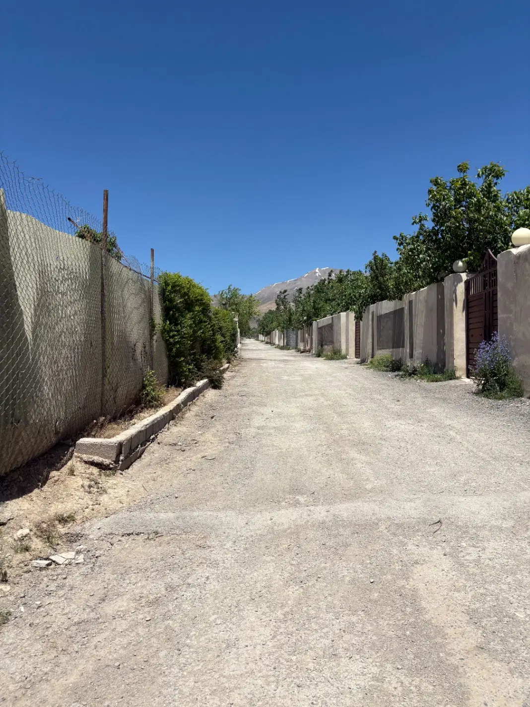 ۲۱۰متر زمین مناسب ساخت و سرمایه گزاری جابان