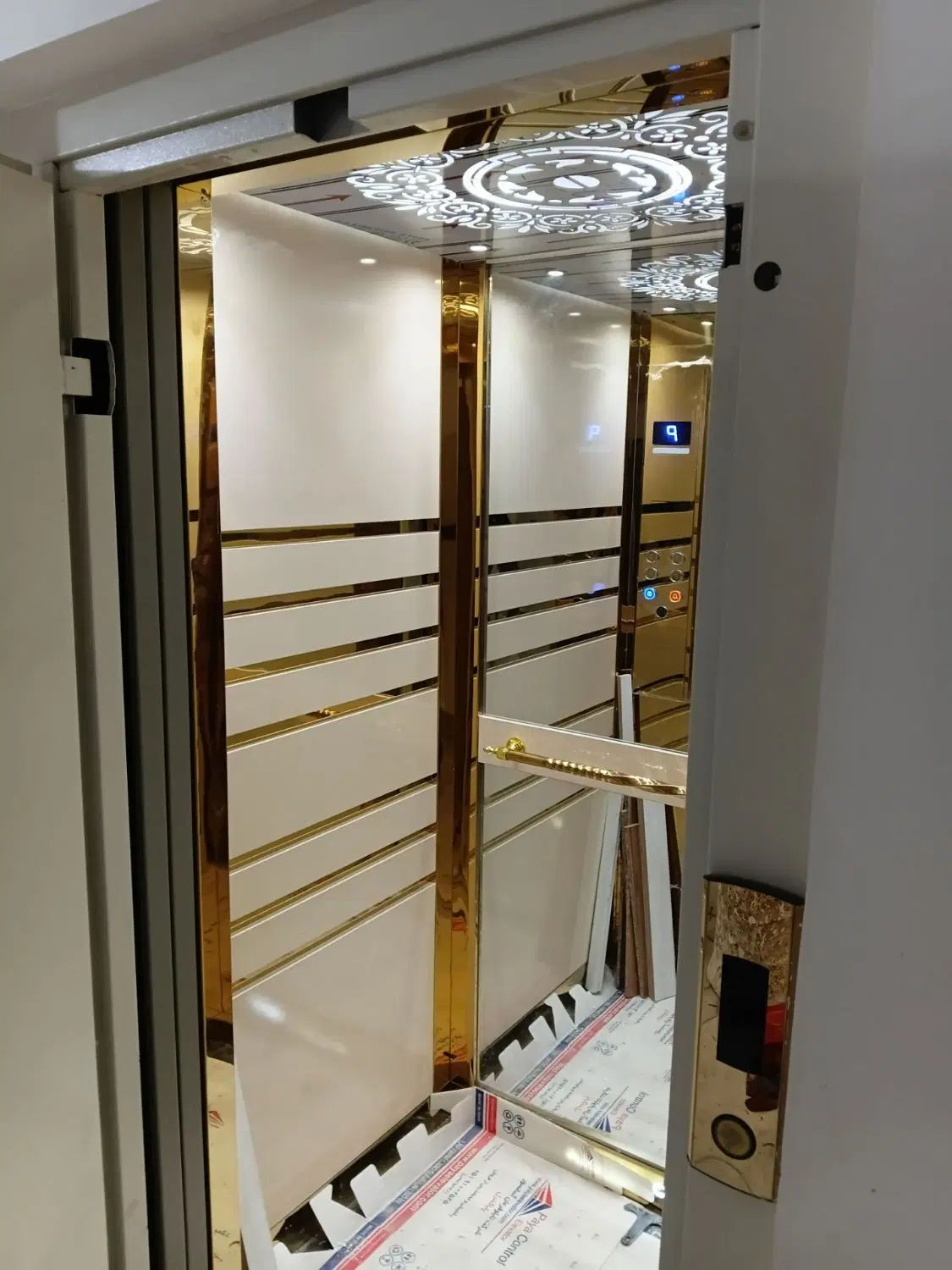 آپارتمان بلوار طبرسی جنوبی