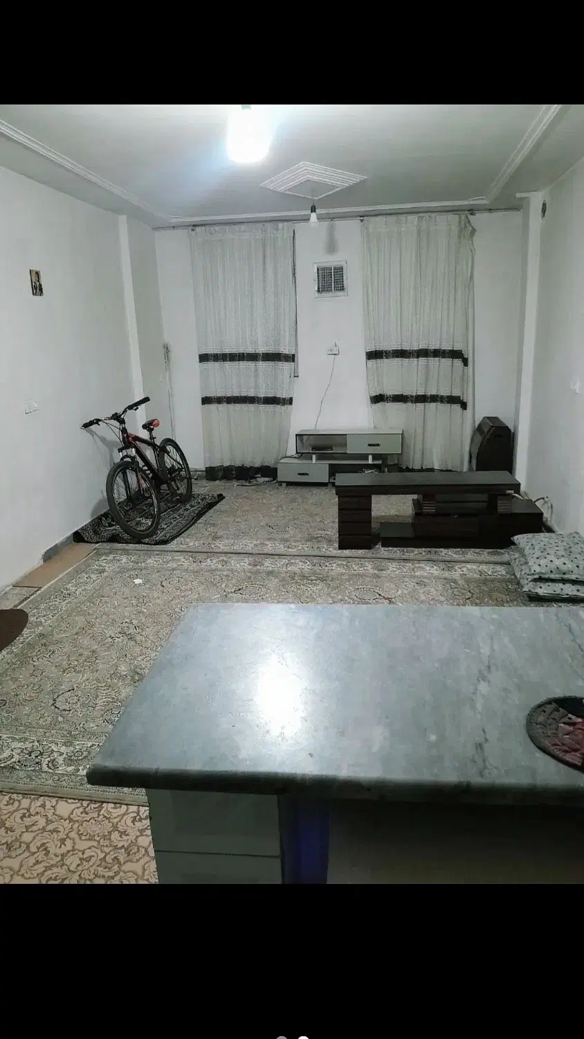یک واحد خونه ۶۰ متری طبقه ۲