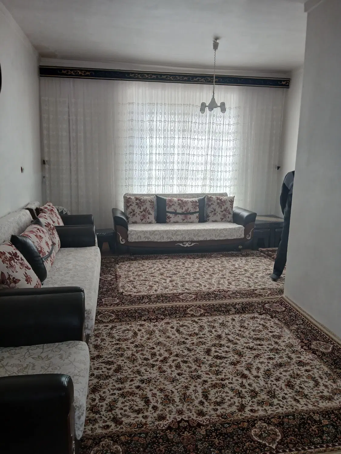 اجاره حیاط مسکونی دربست ویلایی