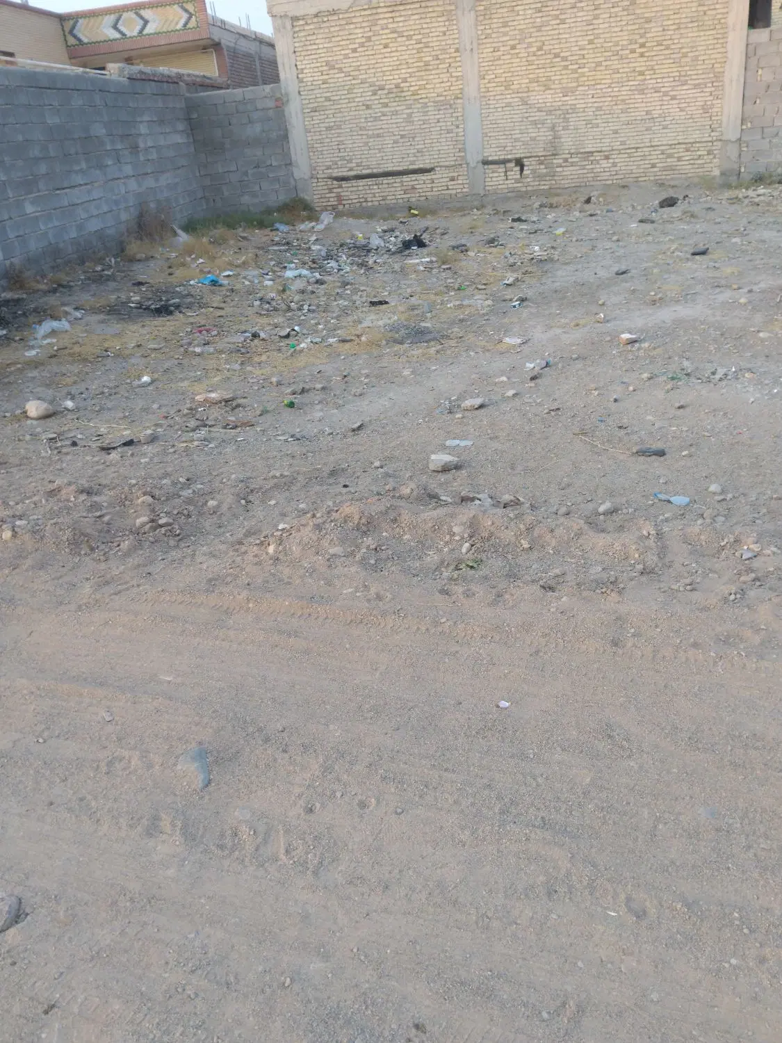 ی قطعه زمین مسکونی