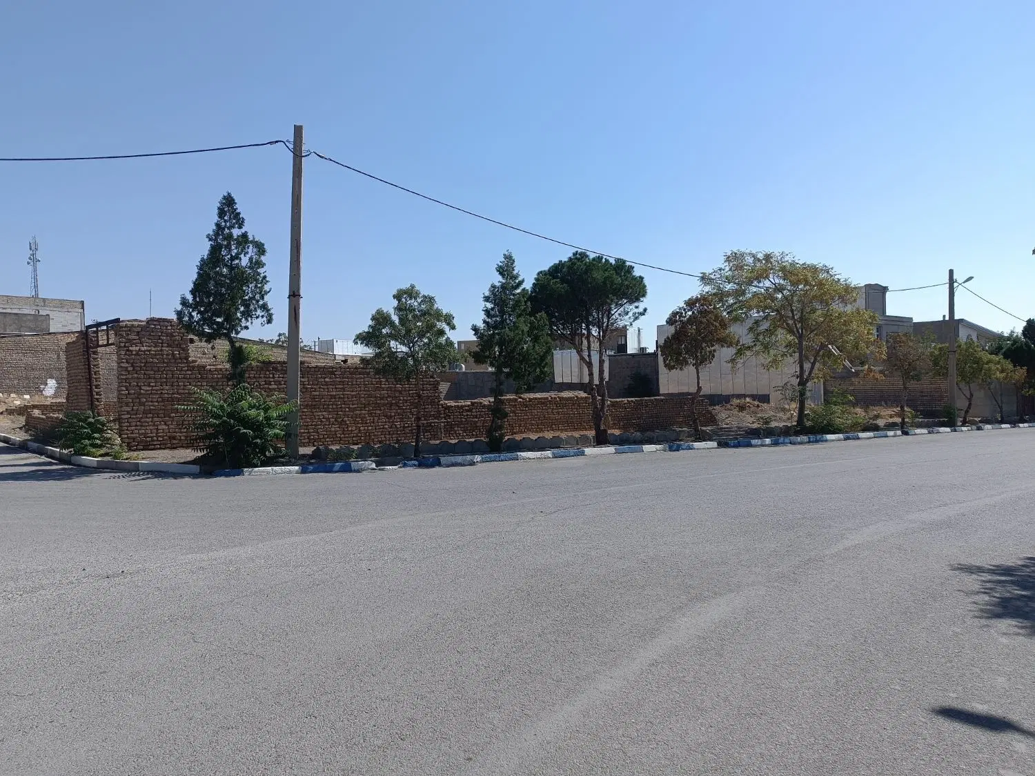 زمین تجاری مسکونی دو بر