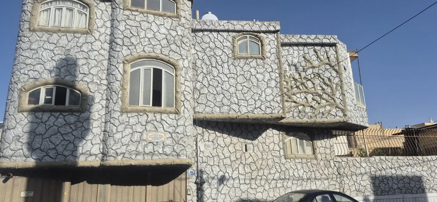 منزل ۳ طبقه