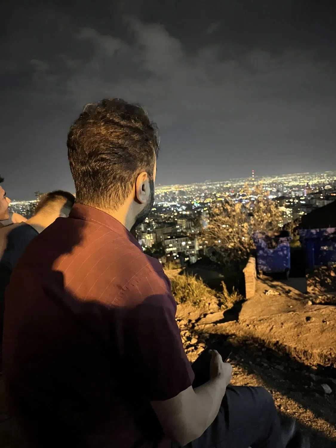 هم خانه میشم آقا هستم