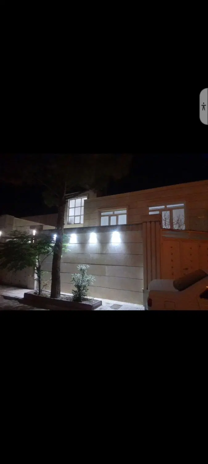 منزل فروشی ۲۰۰متری بلوک۷ توحیدشهر