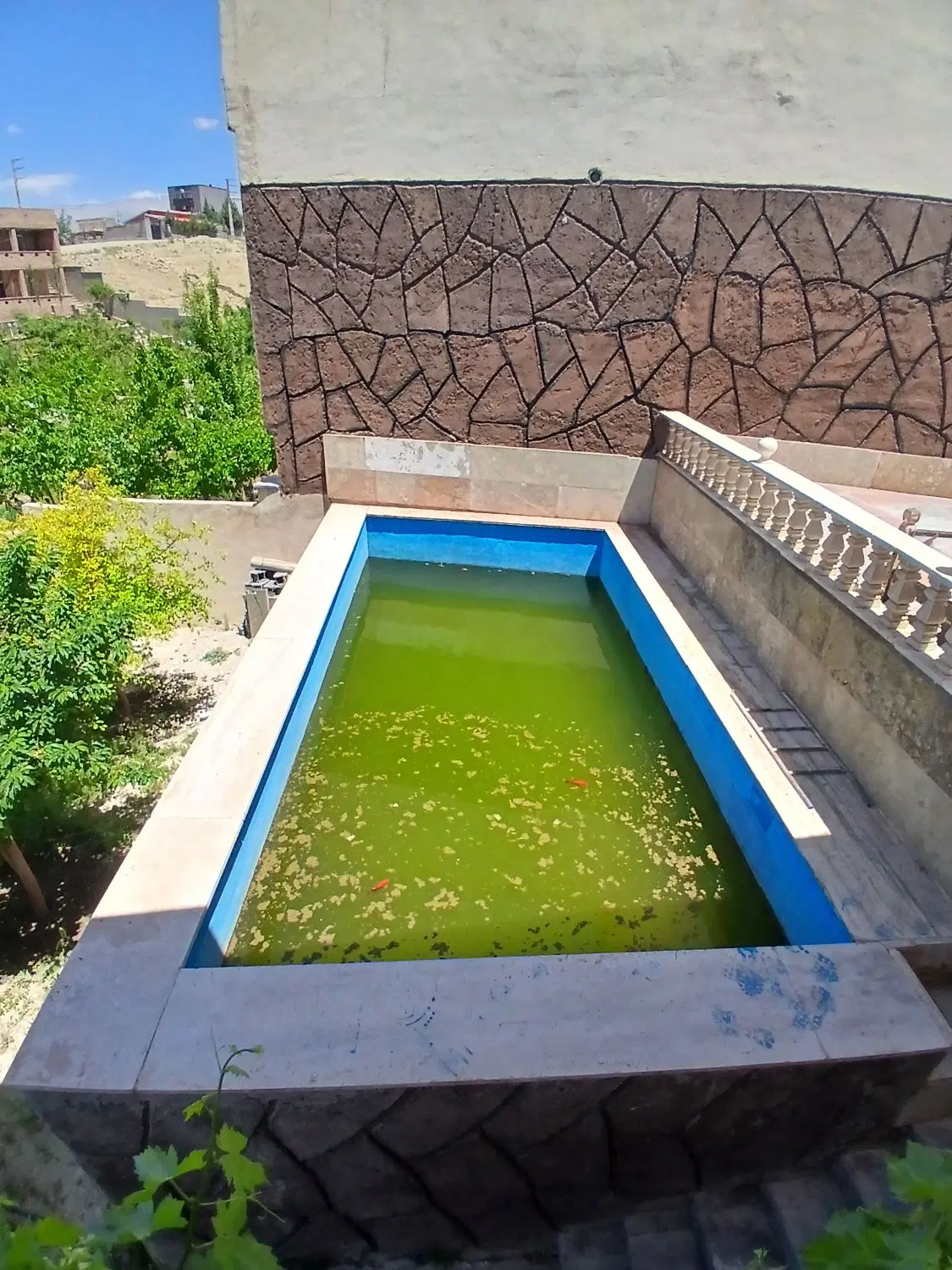 باغ ویلا مهراباد رودهن