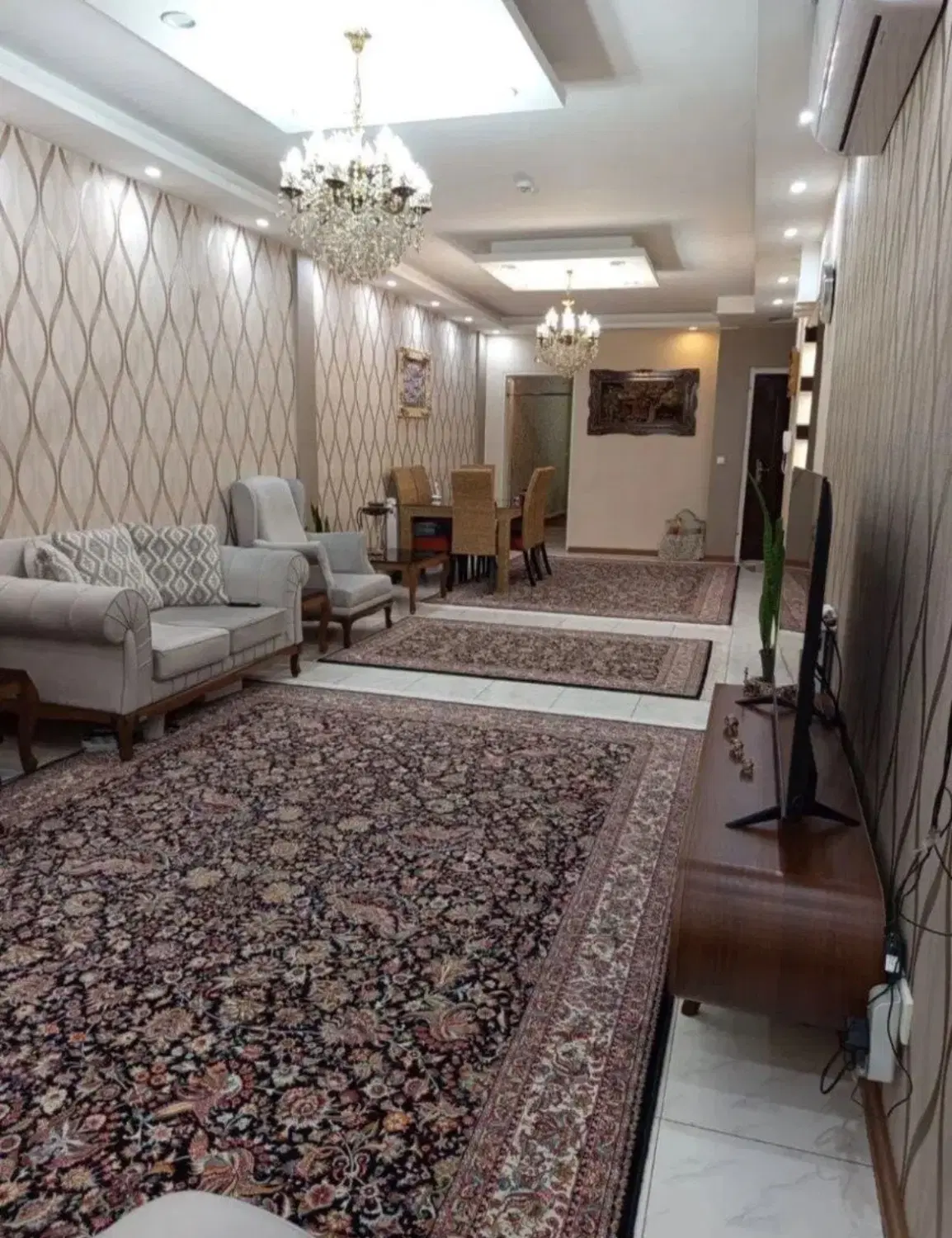 ۷۷متر_بدون یه ریال خرج_دو خواب نورگیر_سند تک برگ