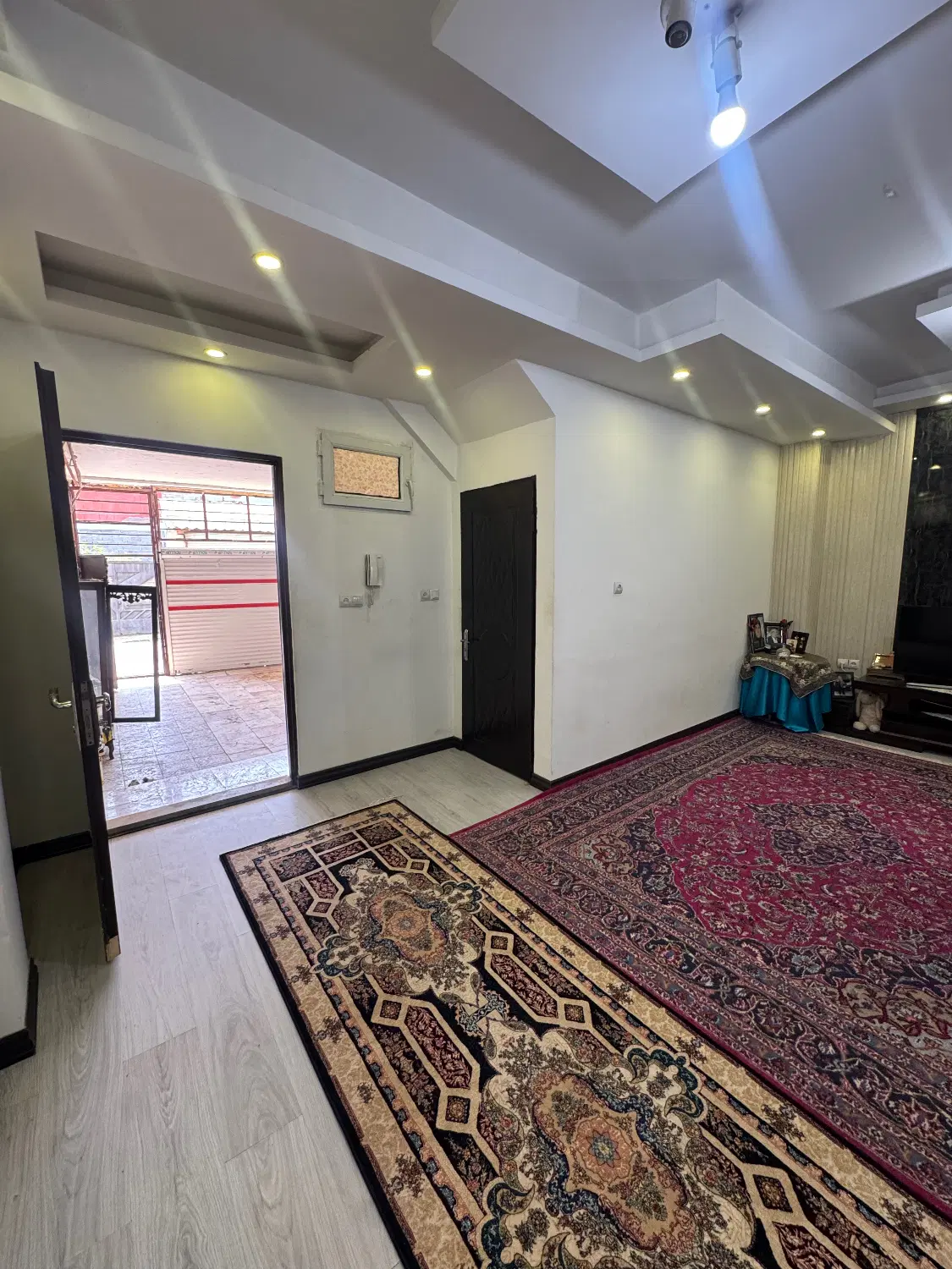 فروش واحد همکف اپارتمانی