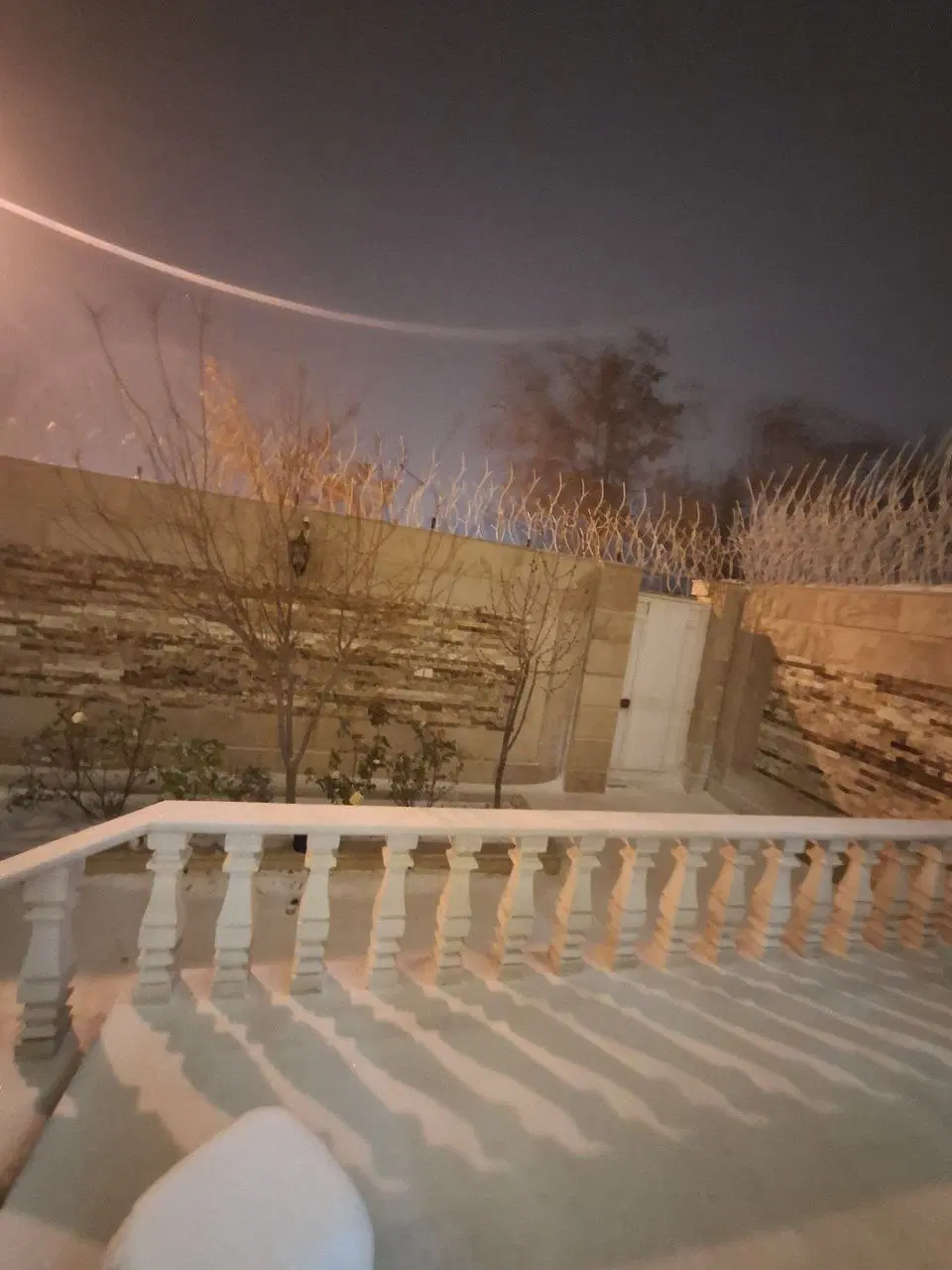 ویلایی فلت ۲۲۰مترزمین ۱۱۷متربنا