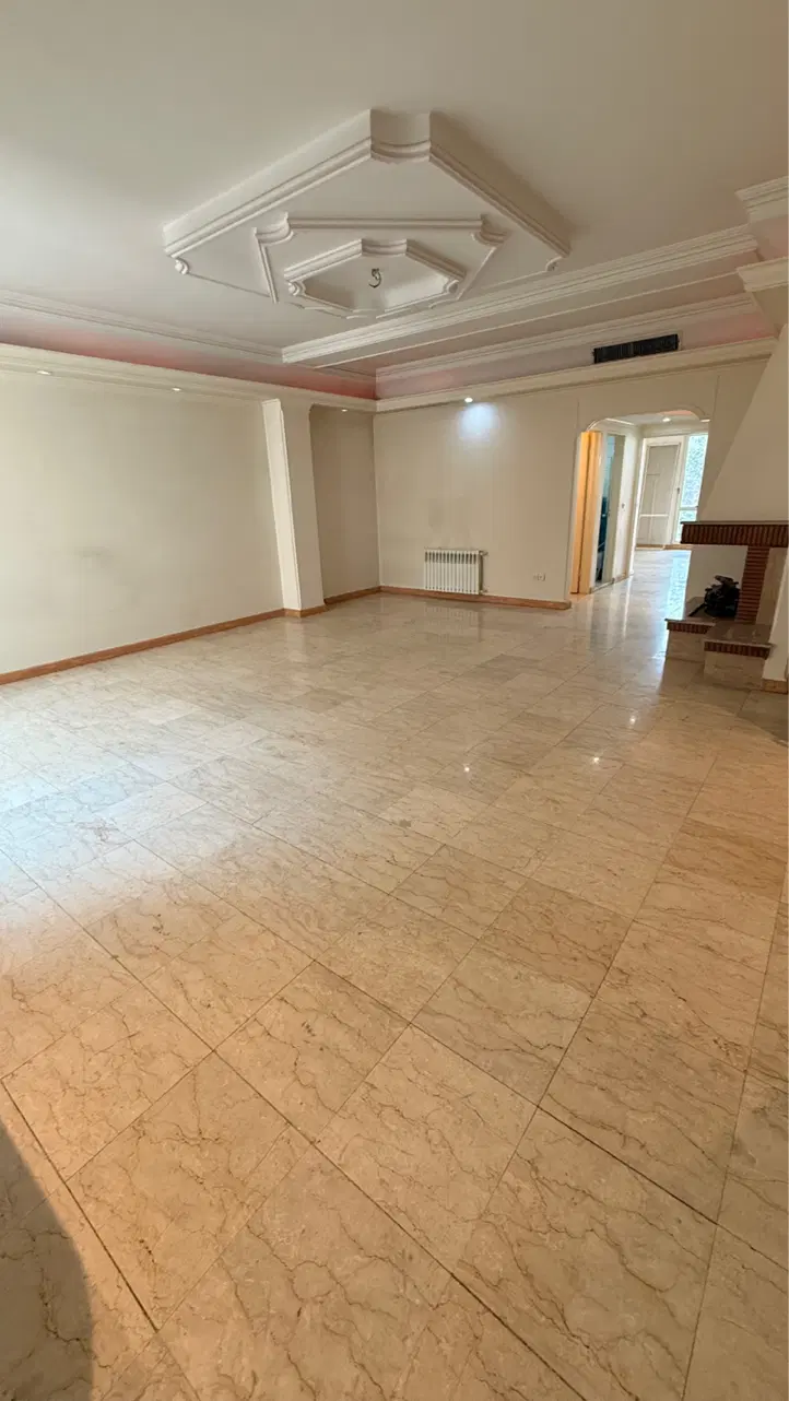 120متری شیک در ازگل_2خواب لوکیشنی اعیان نشین