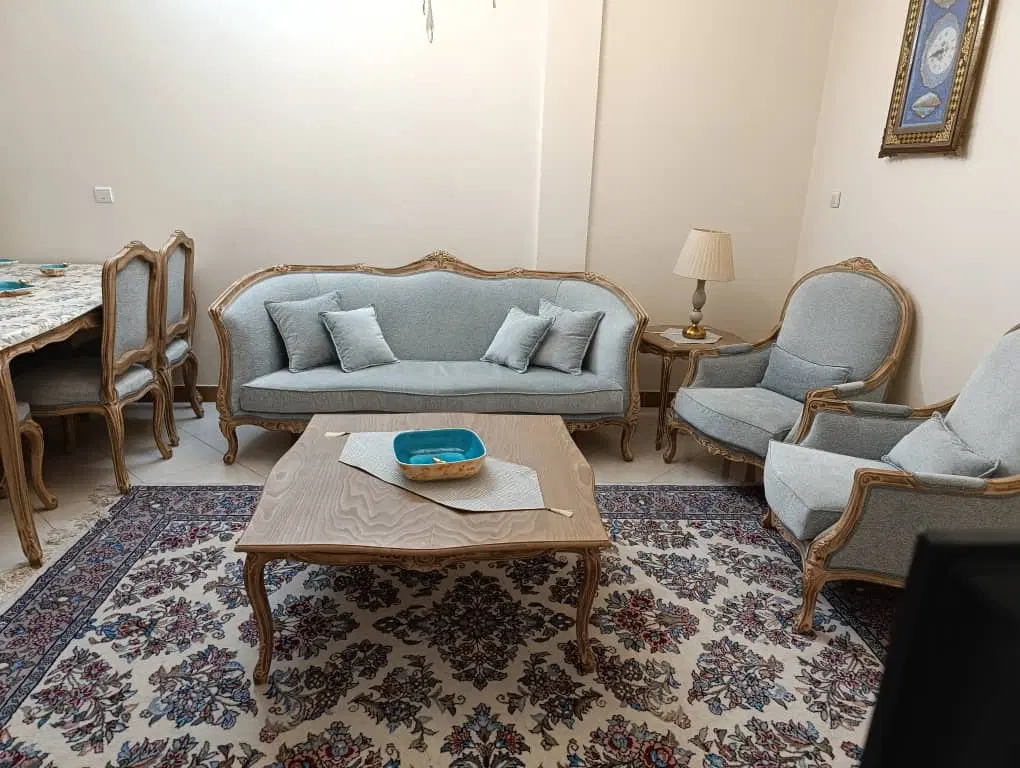 ۵۶متر دو خواب تاپ لوکیشن
