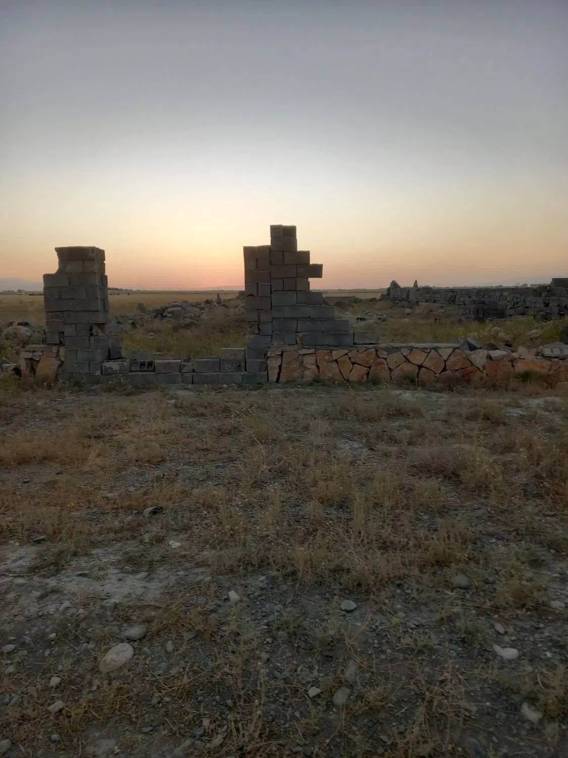 زمین باغی مکان روبه پیشرفت سرمایه گذاری