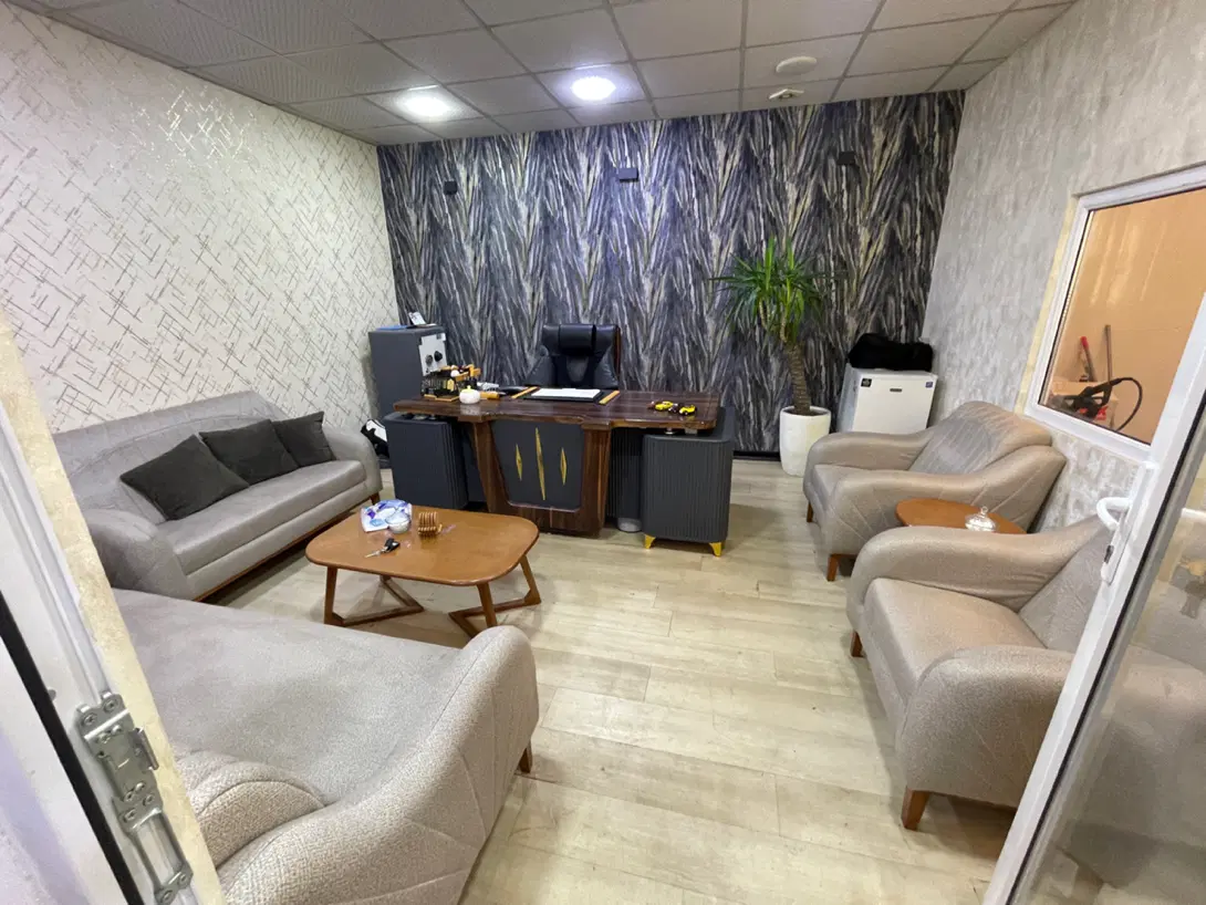 اجاره مغازه 200 متری بلوار عاشورا
