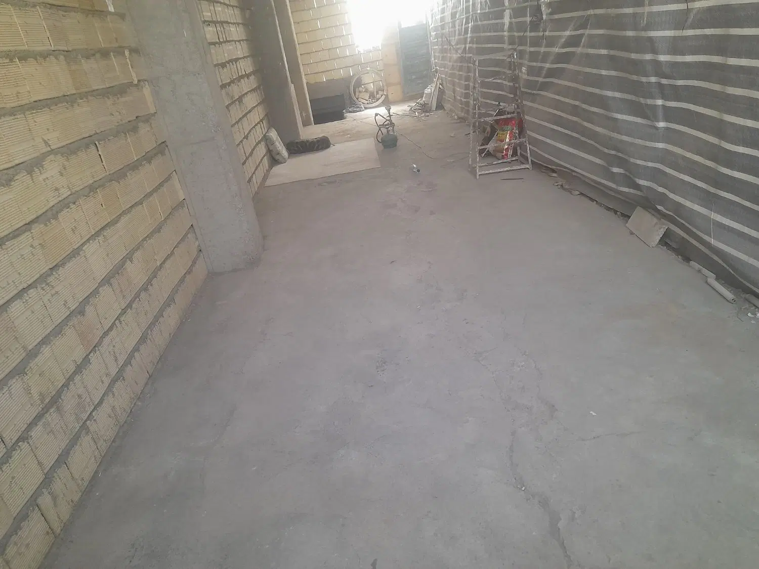 انباری به متراژ ش ۵۵منر
